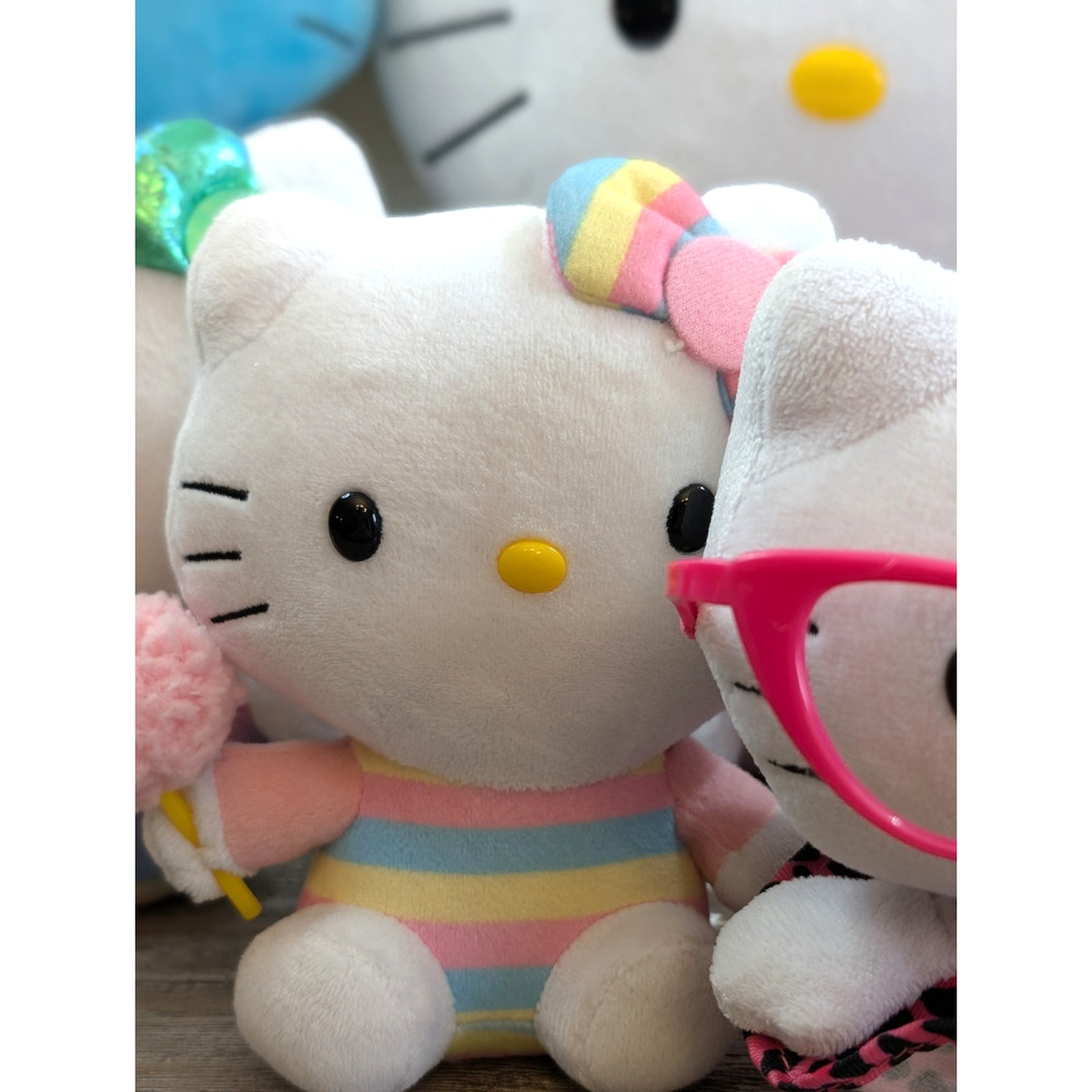 Hello Kitty Plush Lot 10pc Sanrio Bundle 12" Angel 6" Mini Plush Kawaii EUC - Picture 7 of 12